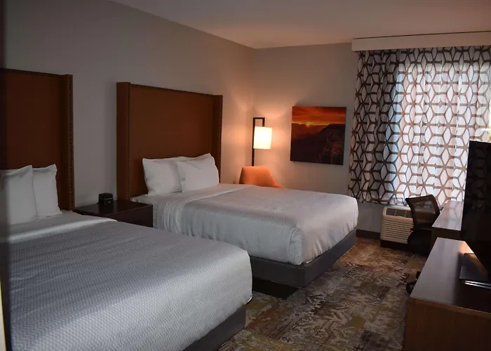 La Quinta By Wyndham East I-40